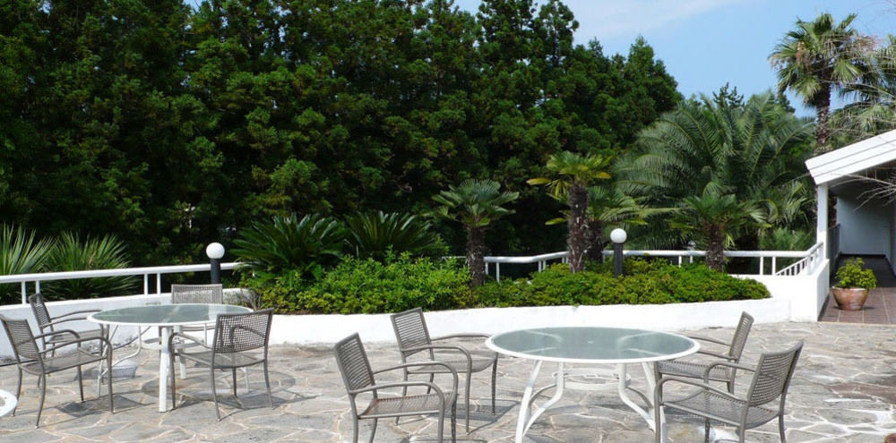 Springhill Resort Seogwipo Extérieur photo